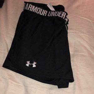 Black athletic Under- Armour shorts